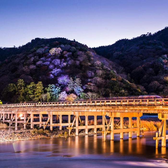 京都の朝を炊き立てのお米と出汁の香りで迎える、朝食レストラン「出汁と米 MUKU」が9月22日ホテル「YADO Arashiyama」にオープン。日本人の心をくすぐる、このお店の魅力を覗いてみよう。