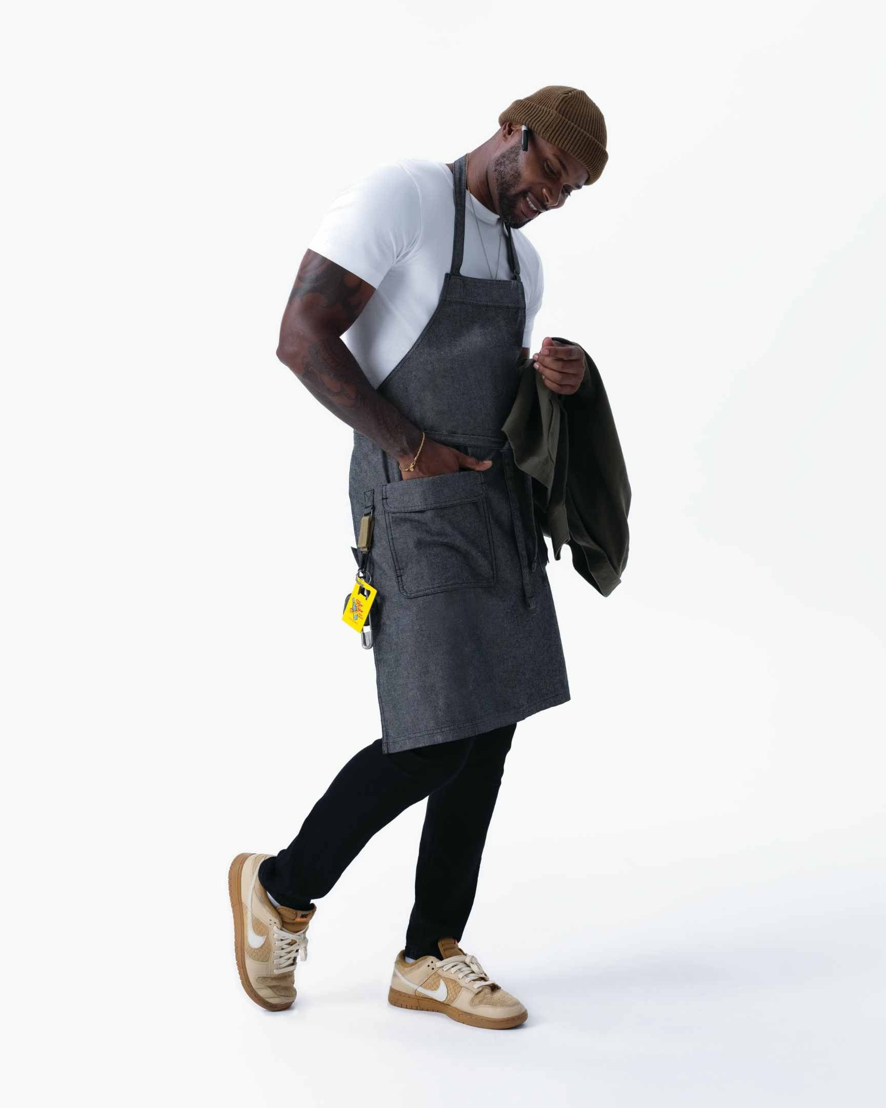 ユーティリティ 綿100% オックスフォード ブラック ナチュラル 《レギュラー》 胸当て エプロン｜Chef Works Japan