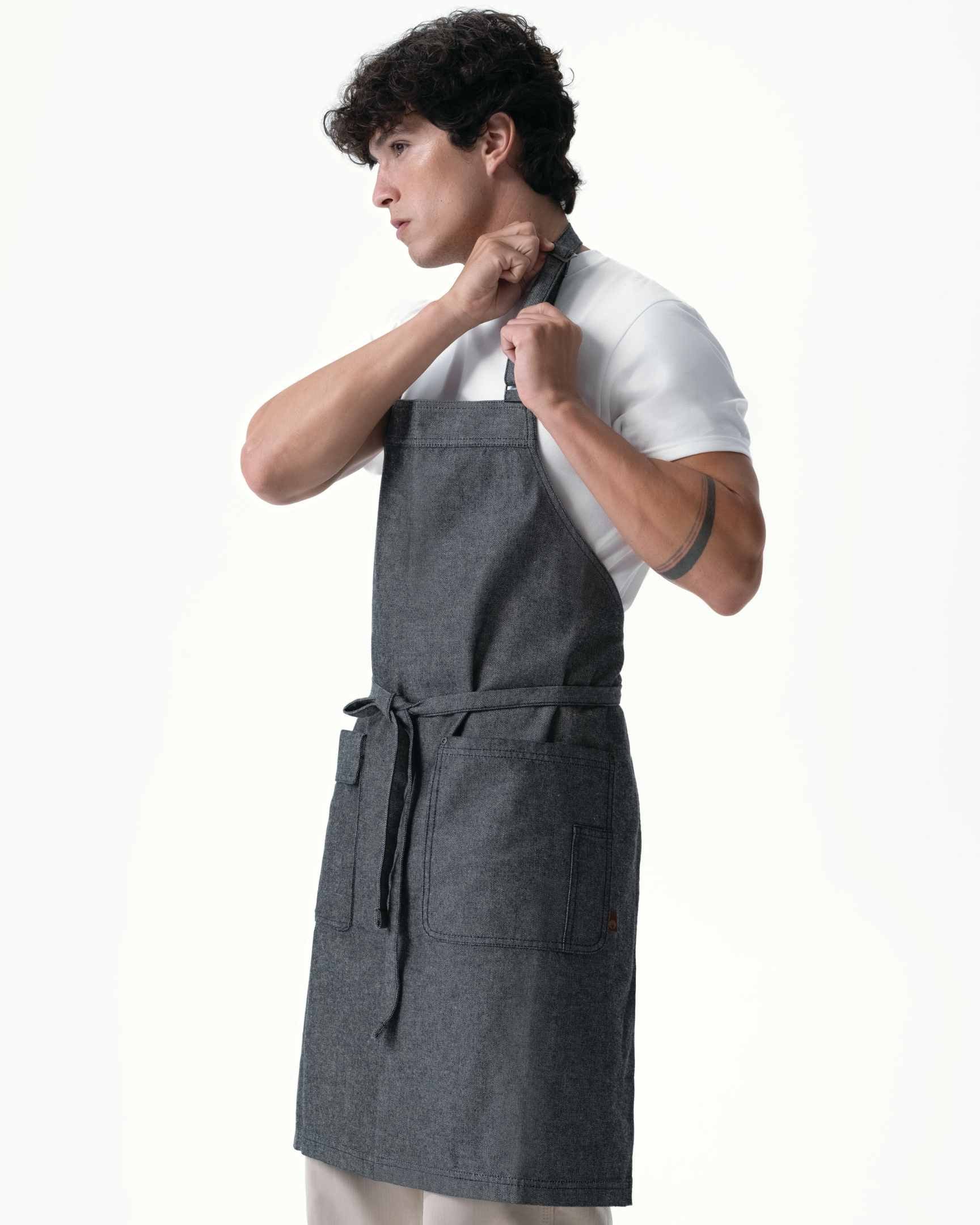 ユーティリティ 綿100% オックスフォード ブラック ナチュラル 《レギュラー》 胸当て エプロン｜Chef Works Japan