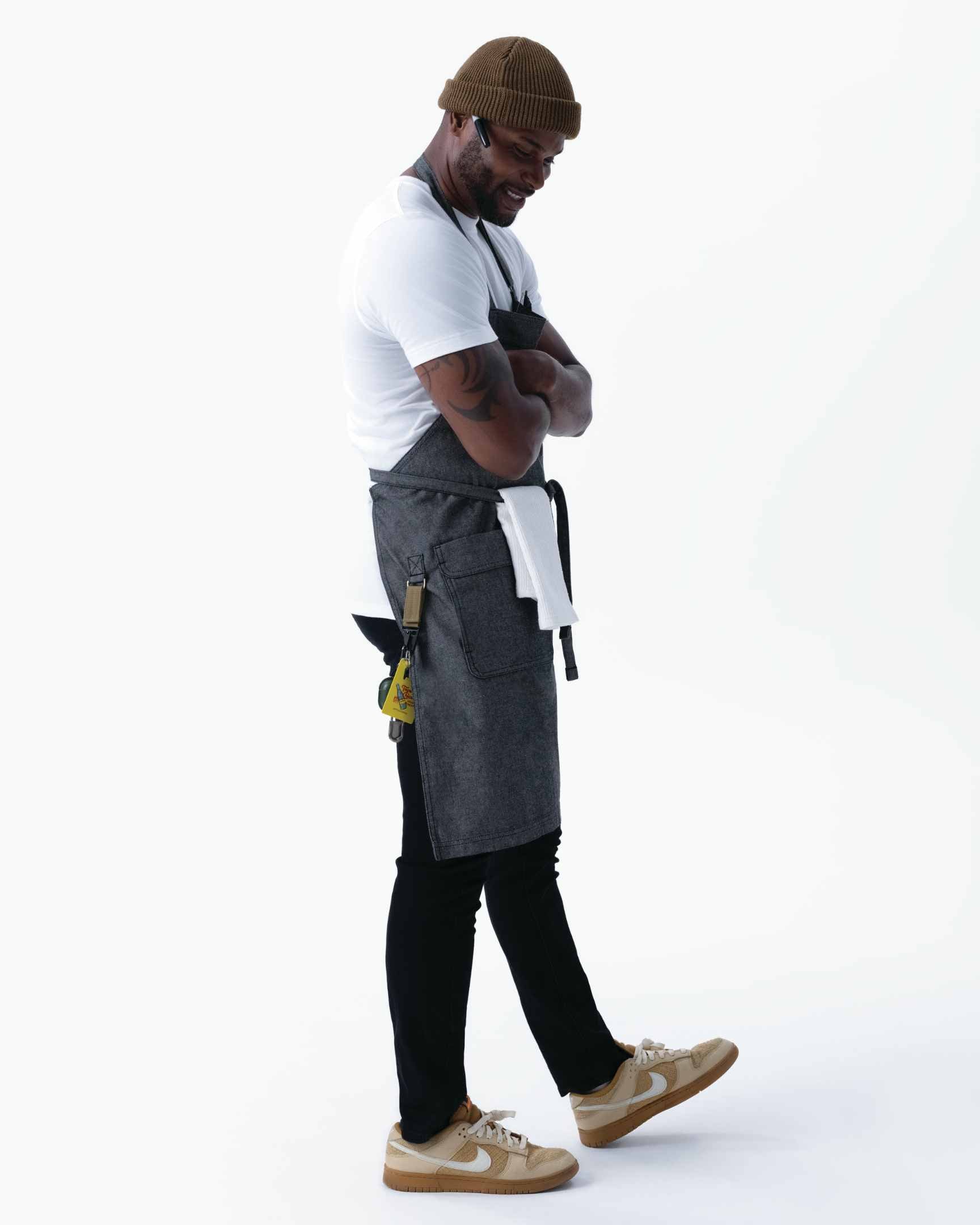 ユーティリティ 綿100% オックスフォード ブラック ナチュラル 《レギュラー》 胸当て エプロン｜Chef Works Japan